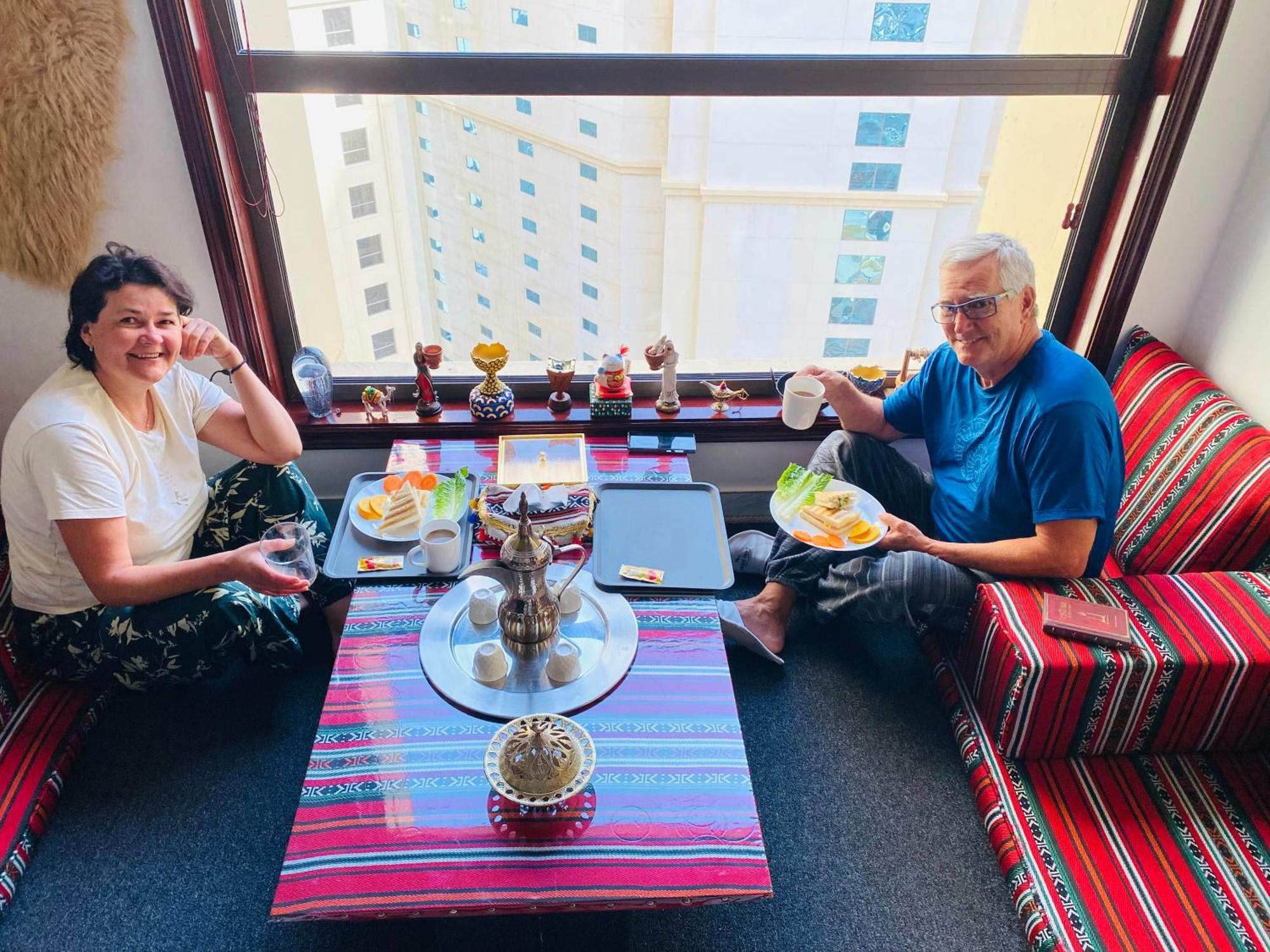 Dreams Beach Hostel Дубай Екстериор снимка